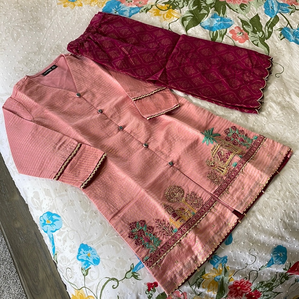 Sapphire kids Girl size 5-6 year old